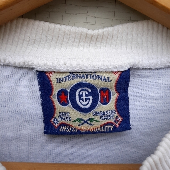 🌟 Vintage Gimmie Int'l International sweatshirt - Picture 3 of 4
